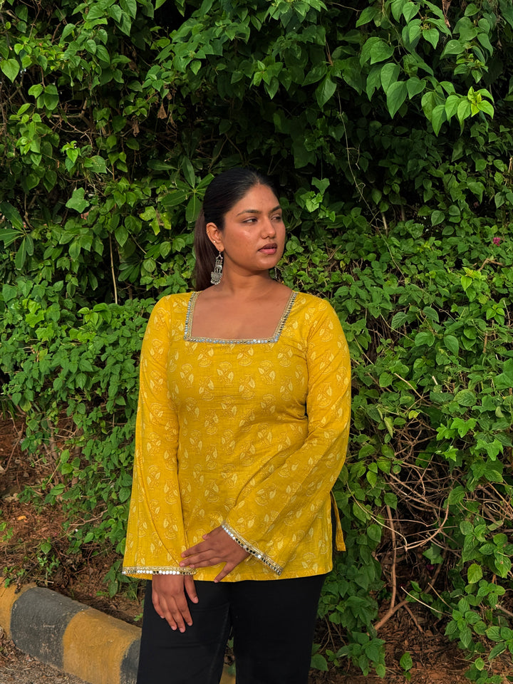 Gulabo in yellow ✨