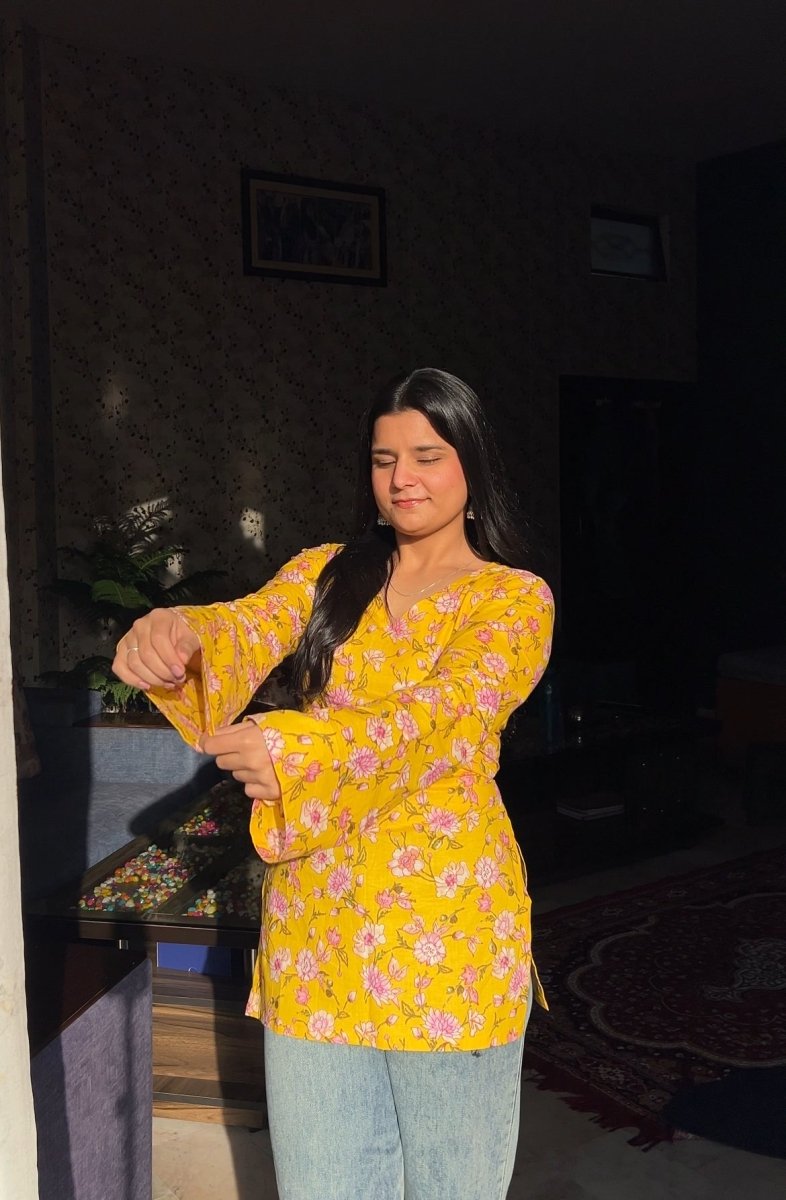 Yellow corset back kurti✨ - Label Gulvi